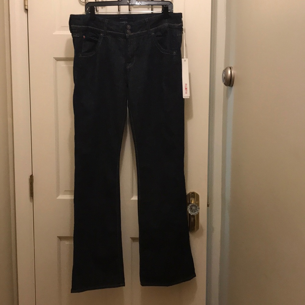 Brand new, boot cut, dark-wash Hudson Jeans